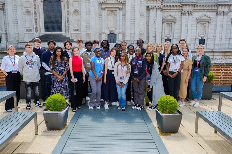 Photo of Regeneration Brainery participants