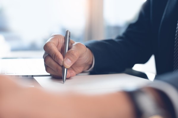 What does a “Banking Day” mean in an international contract?