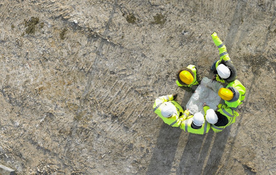 Zoe Hiller recognised at UK Construction Week’s Role Model Awards 2025
