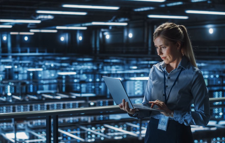 Advising CACI Limited on its acquisition of Datalynx Limited