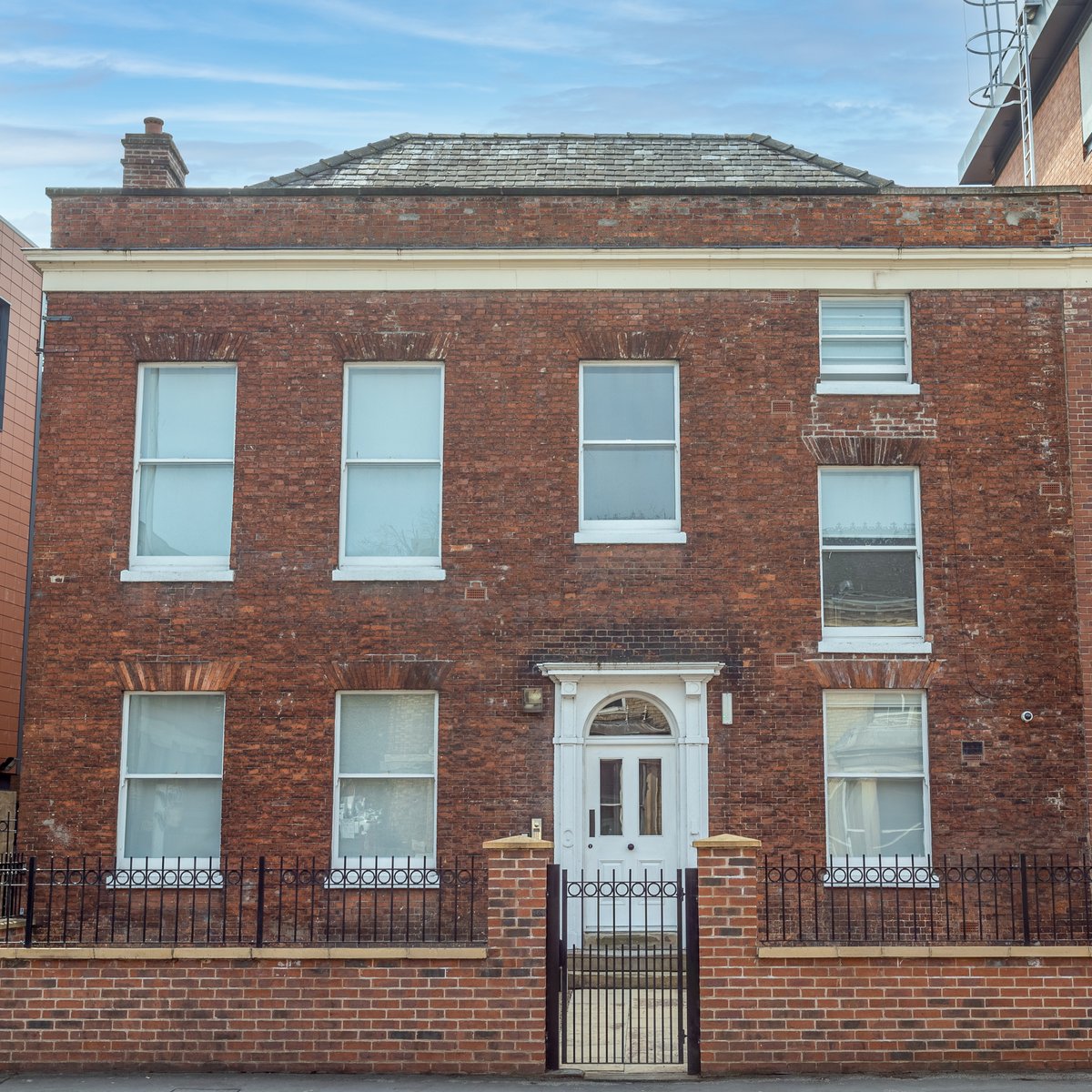 Photo inspiration: Gallery Detail: Conversion Of Townhouse In Newland Lincoln