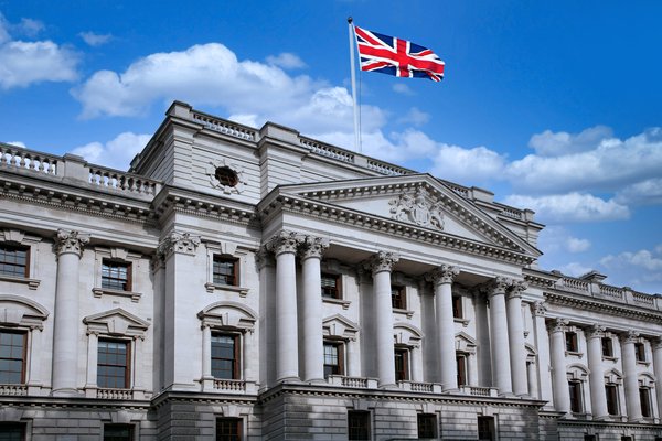 ‘Landmark’ Pension Schemes Bill receives Royal Assent