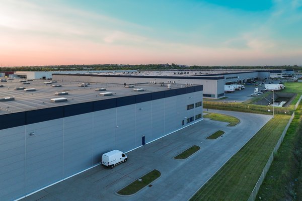 Advising Regency Glass on relocation to 420,000 sq ft Warrington facility