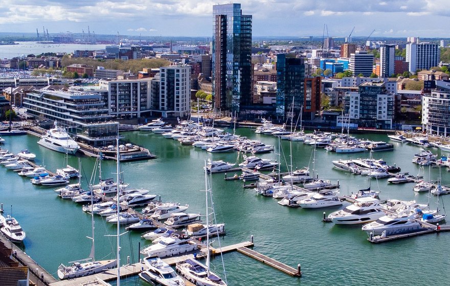 Advising the shareholders of Aquavista on their sale to Antin Infrastructure Partners