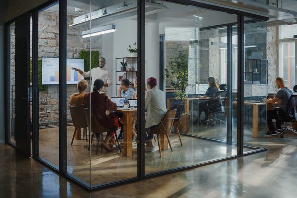 Directors prosecuted for failing to verify their identity: a warning for UK company directors