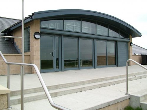 Photo of Birkdale School exterior