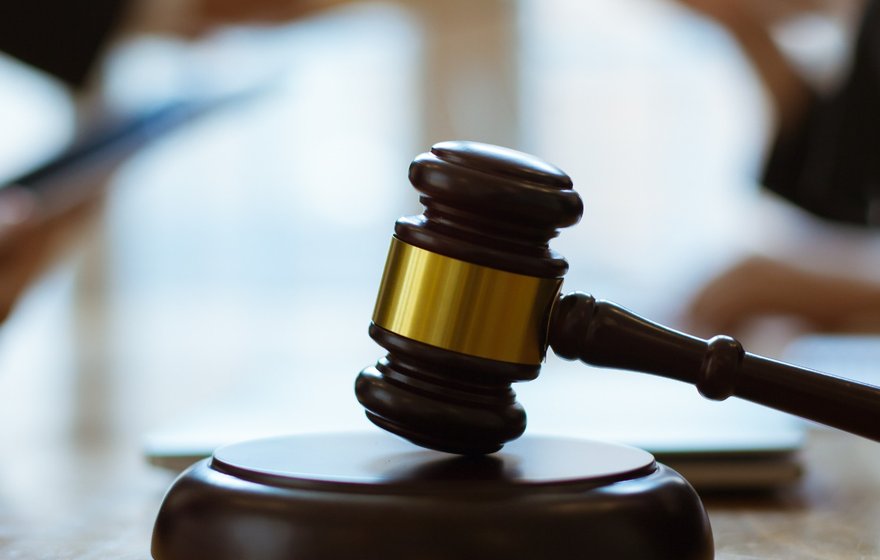 Jury service in peak season – what can an employer do?